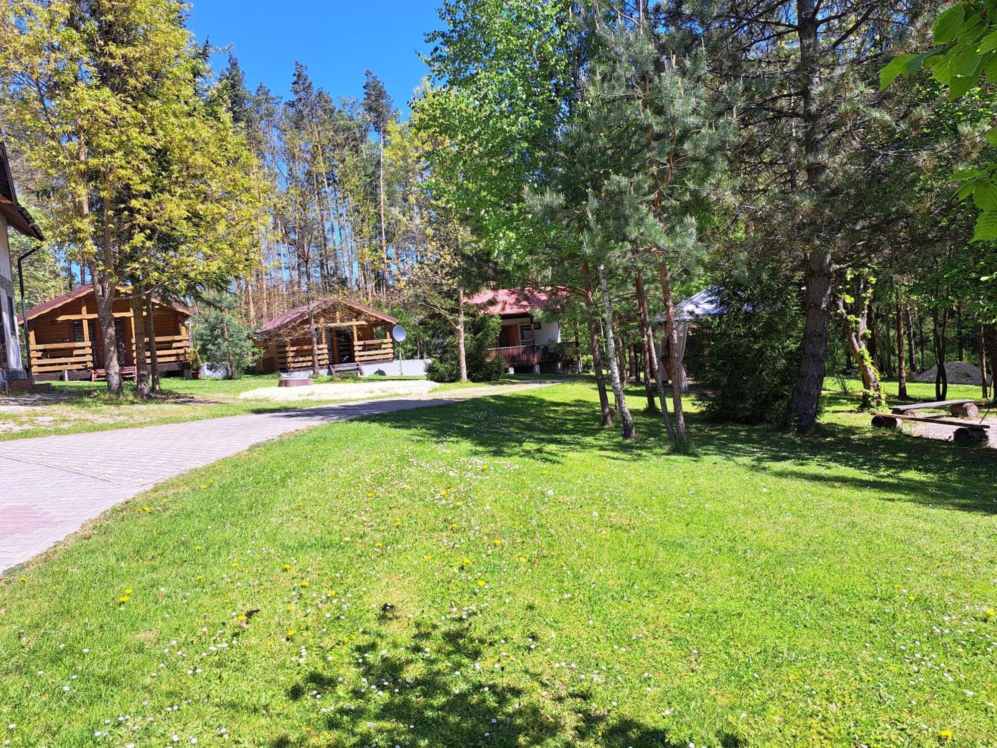Domki , Pokoje Goscinne Ustronie Zwierzyniec Exterior photo
